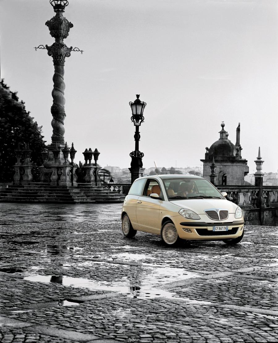  Lancia Ypsilon 2003 года  (фото 84 из 114)